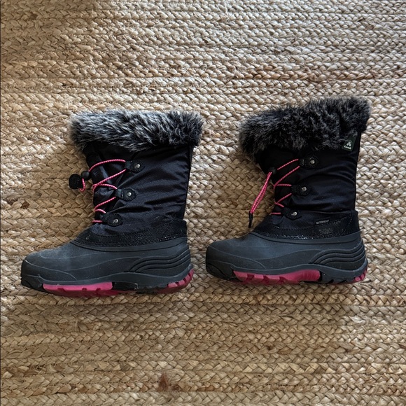 Powdery 3 - Picture 3 of 5